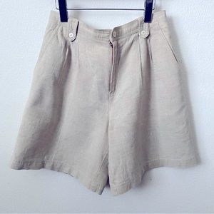 Liz Sport by Liz Clairborne, High Waisted, Pleated, Linen Cotton Bermuda…